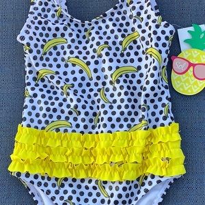 Bathing suit girl’s size 3T